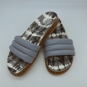 NEW Vince Camuto Kandler Puffy Leather Slides